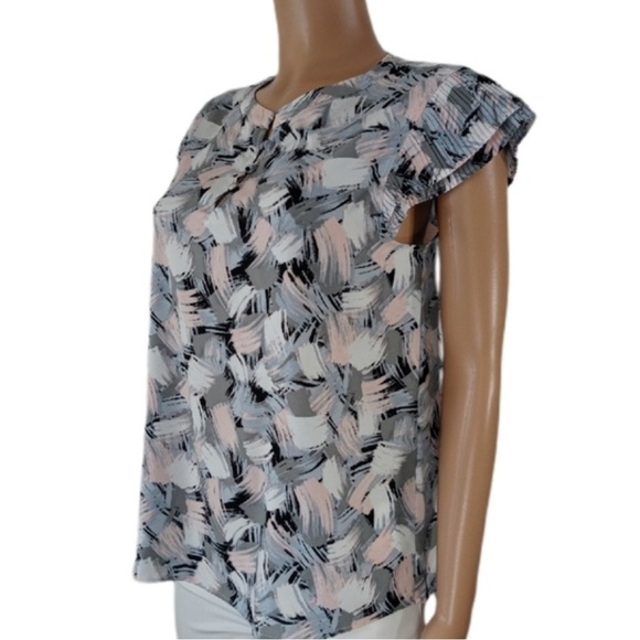 Calvin Klein Petal Pleated Top - Picture 1 of 7